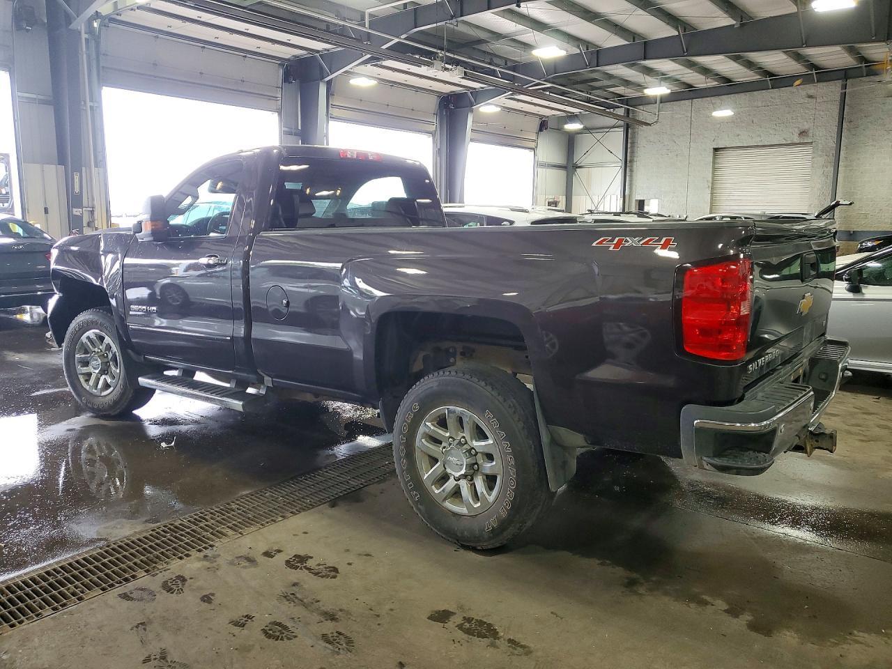 2016 Chevrolet Silverado K3500 Lt - Image 2