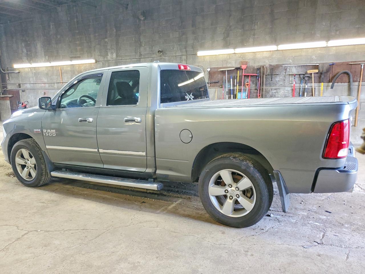 2013 Ram 1500 St - Фото 2