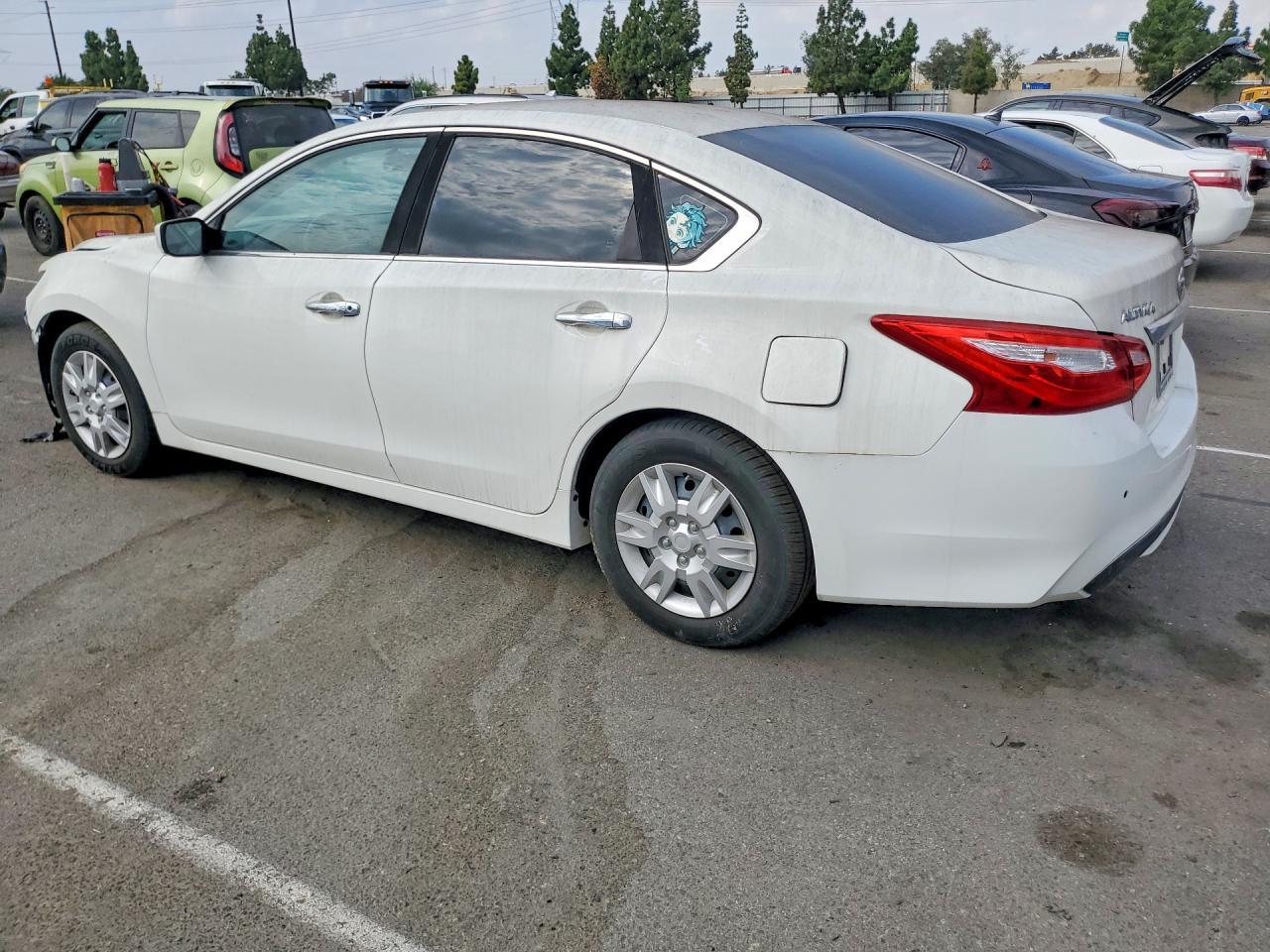 2016 Nissan Altima 2.5 S - Image 2