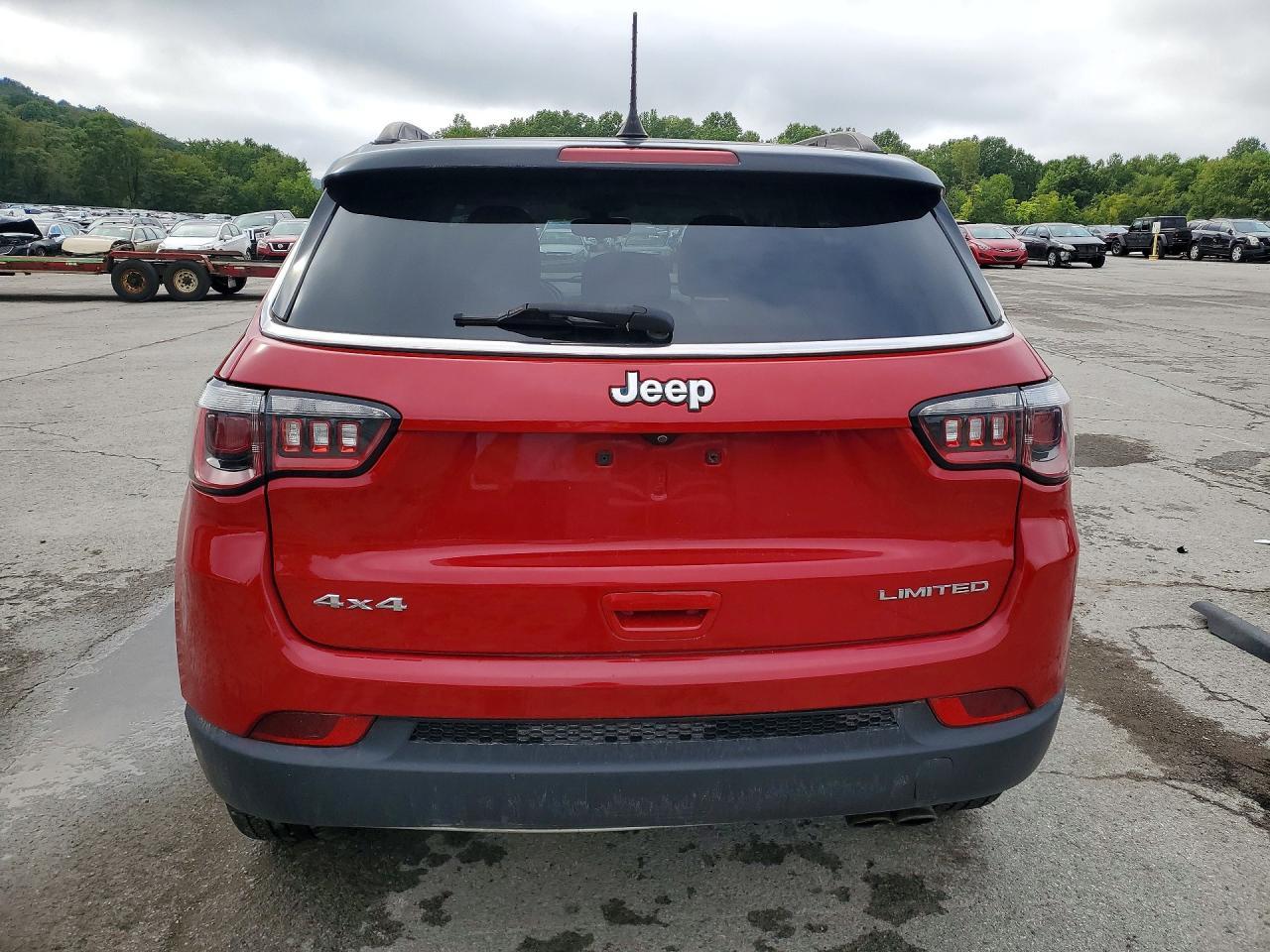 2018 Jeep Compass Limited - Image 6