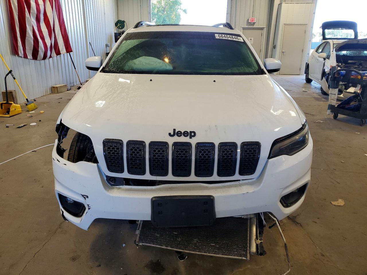 2019 Jeep Cherokee Latitude Plus - Фото 5
