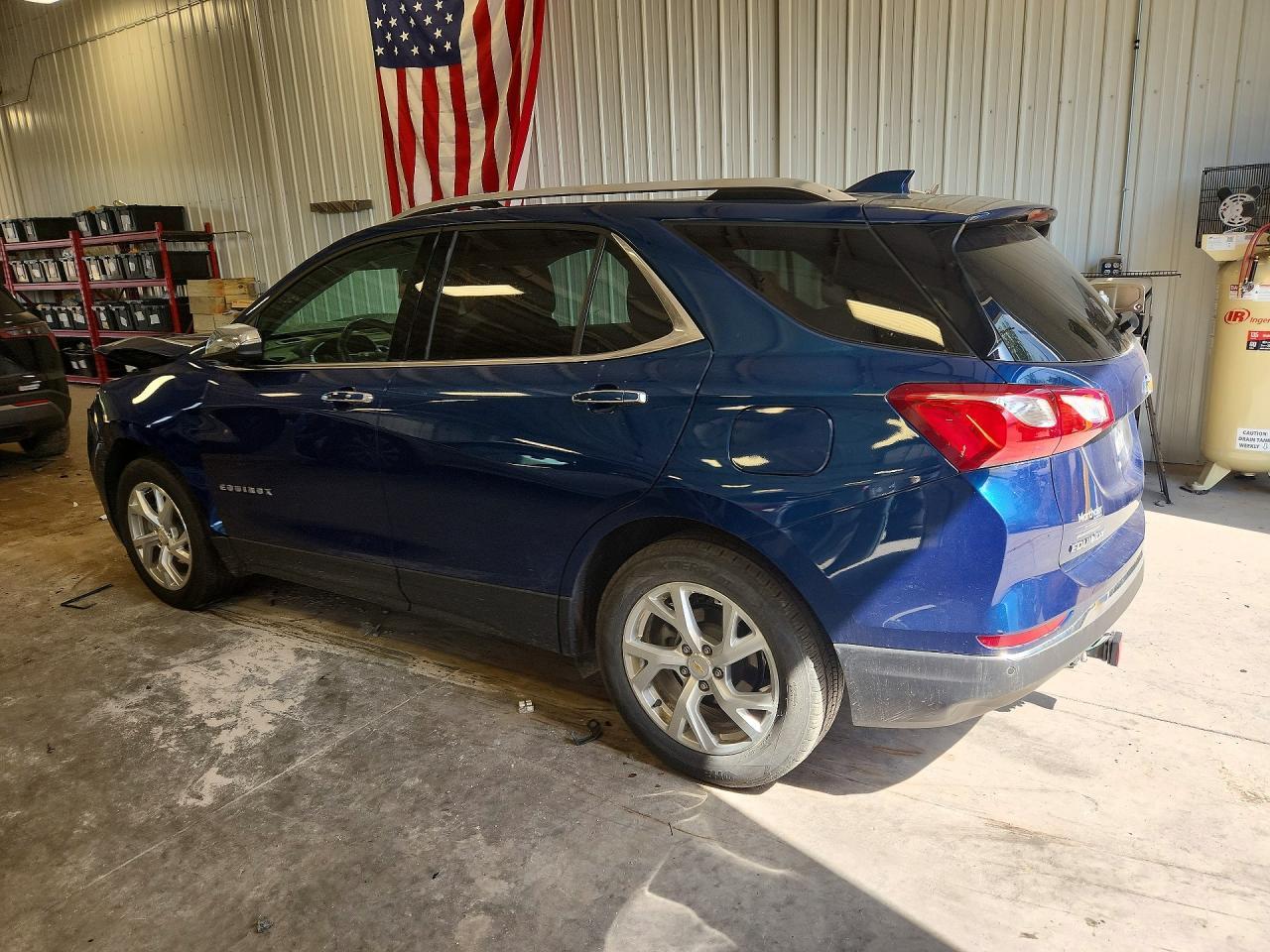 2020 Chevrolet Equinox Premier - Фото 2