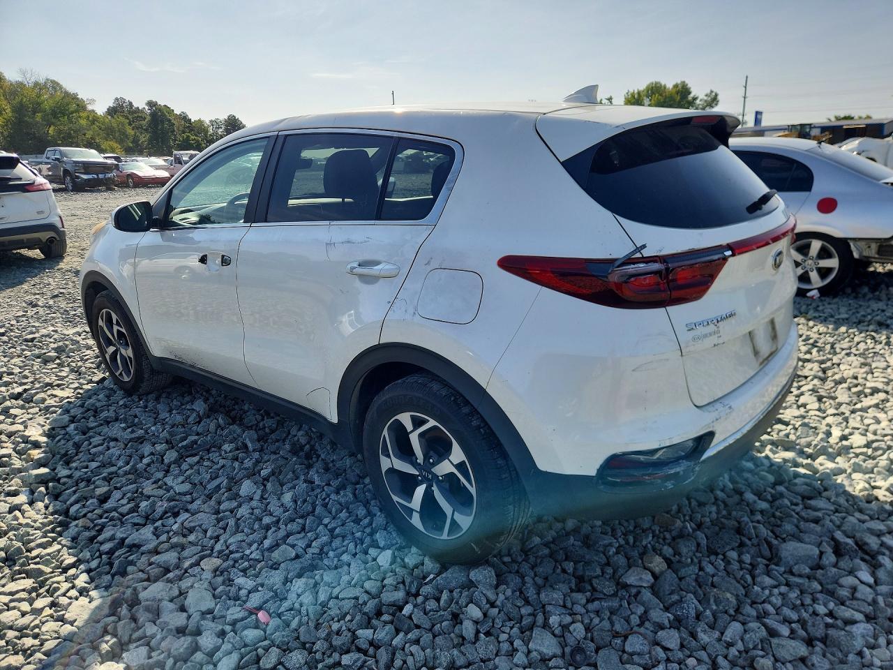 2021 Kia Sportage Lx - Image 2