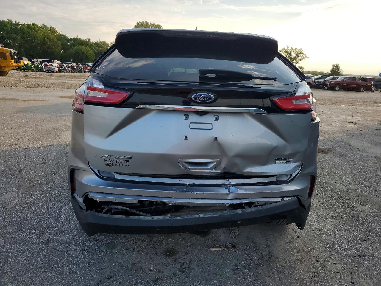 2020 Ford Edge Sel - Фото 6