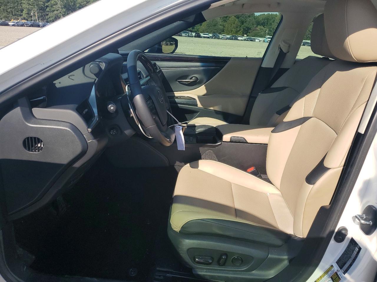 2020 Lexus Es - Фото 7