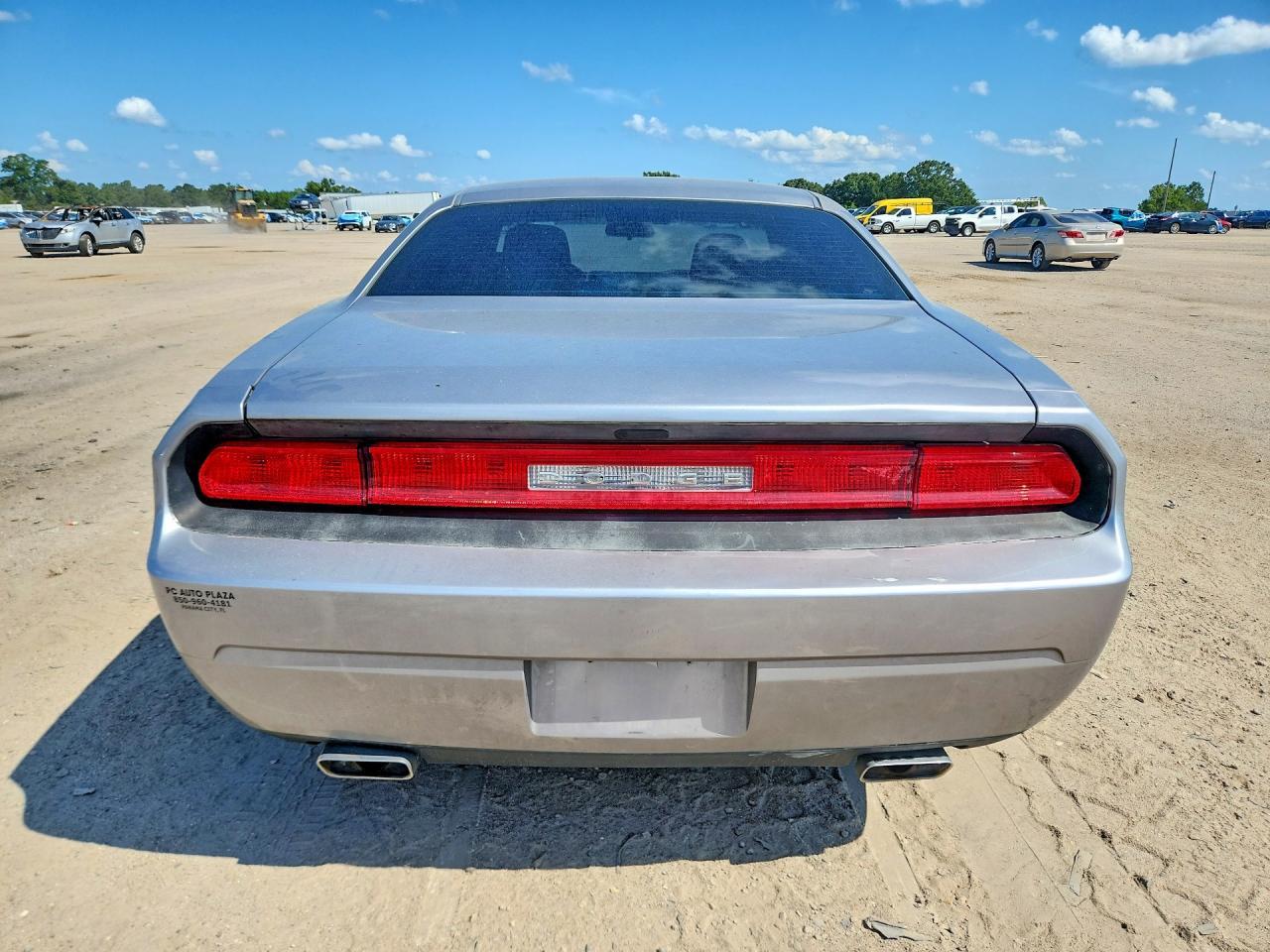 2011 Dodge Challenger - Фото 6