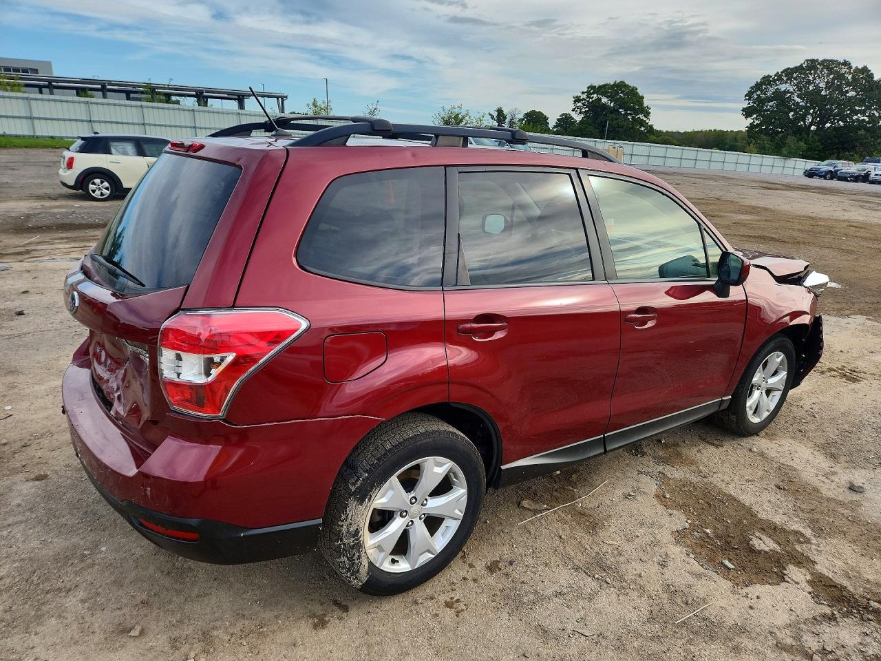 2015 Subaru Forester 2.5I Premium - Image 3