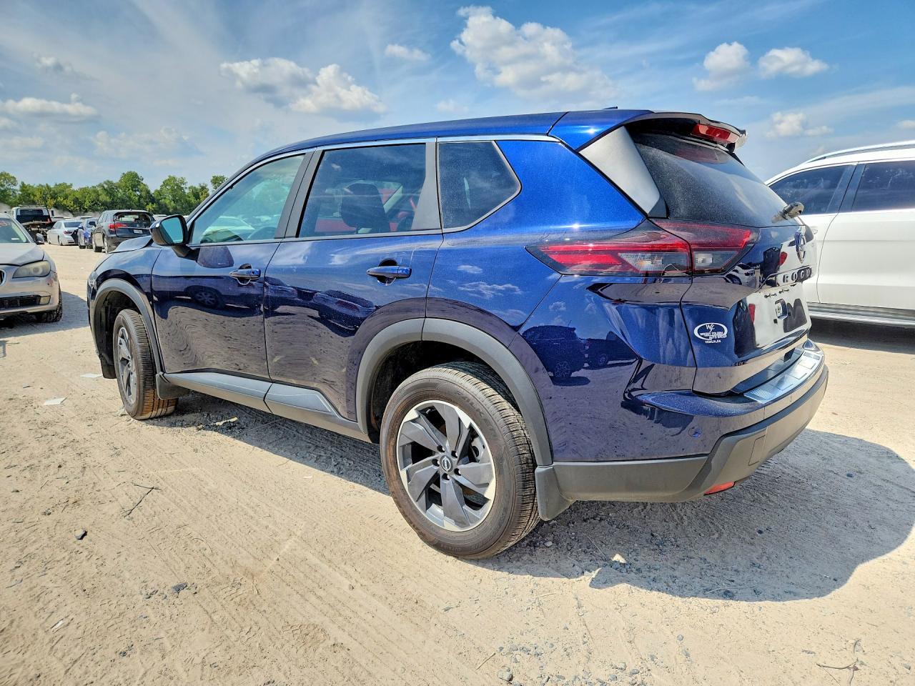 2026 Nissan Rogue Sv - Фото 2