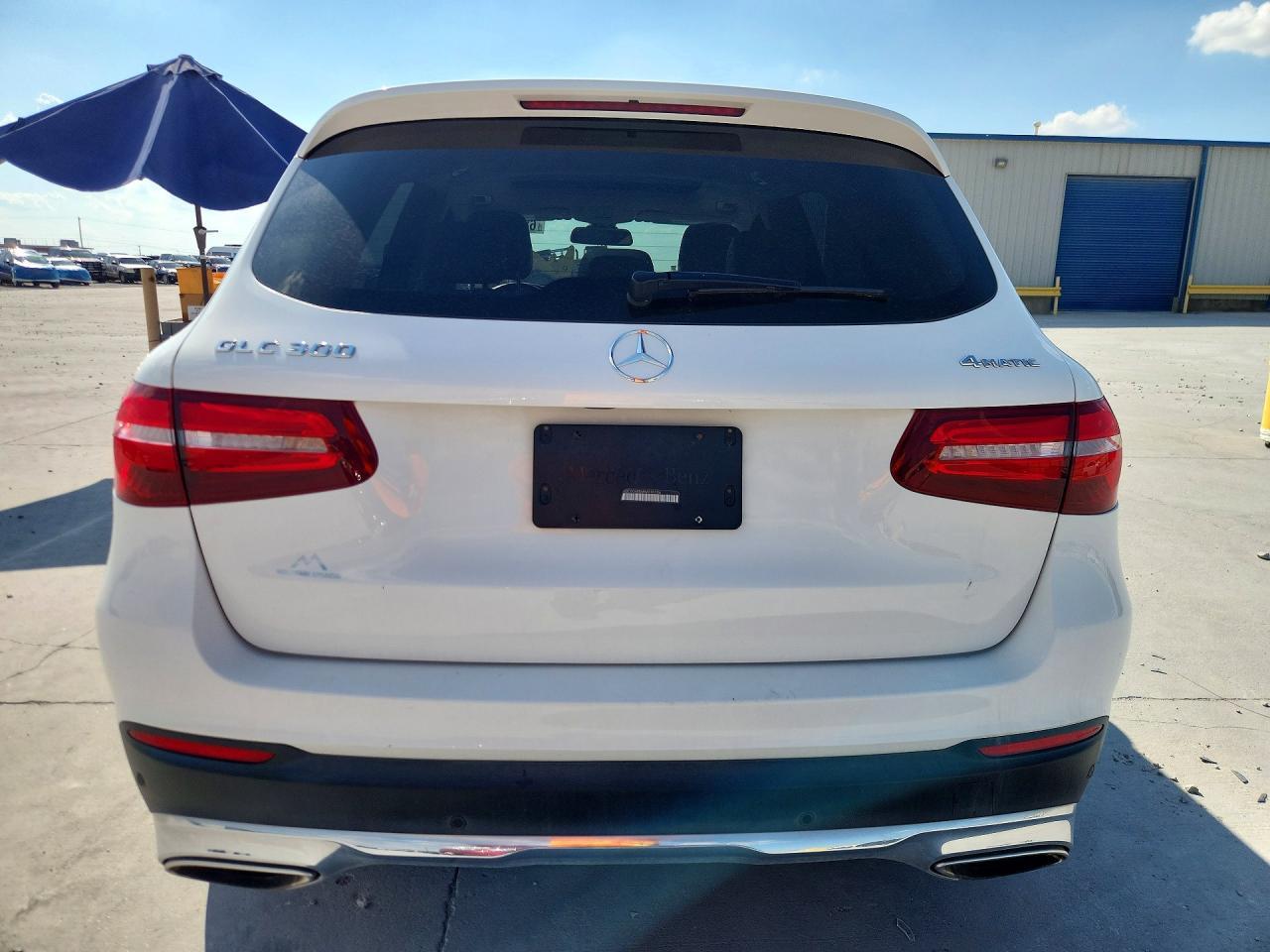 2017 Mercedes-Benz Glc 300 4Matic - Image 6