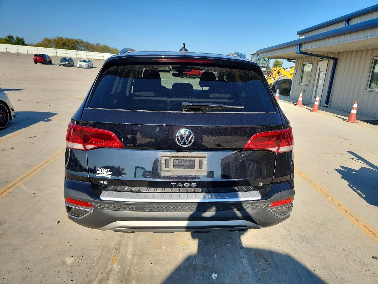 2024 Volkswagen Taos Se - Image 6