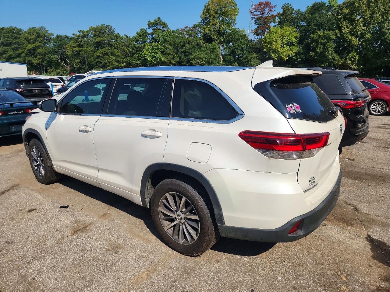 2018 Toyota Highlander Xle - Фото 2