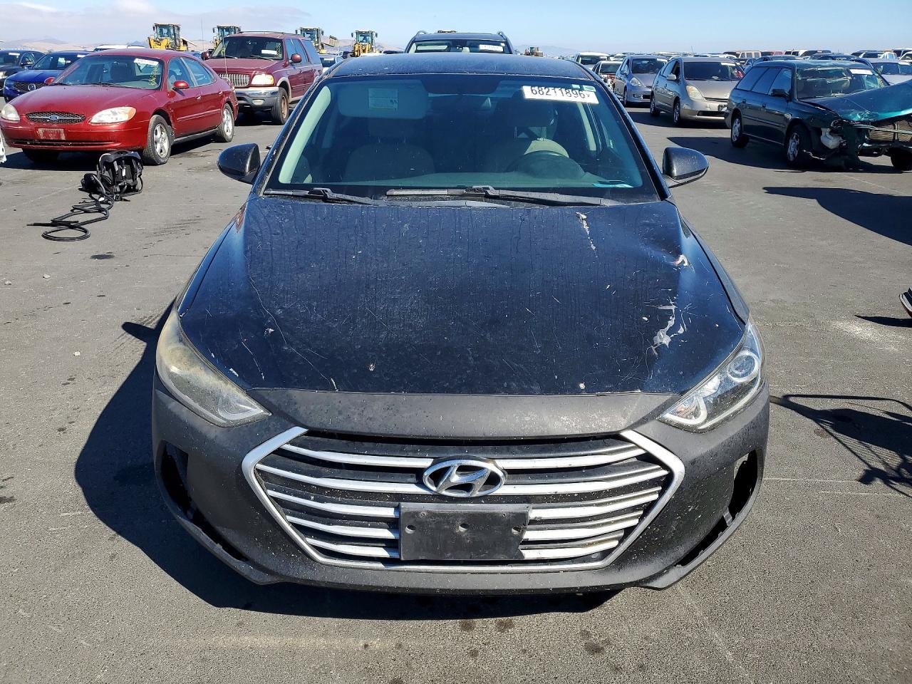 2018 Hyundai Elantra Se - Фото 5