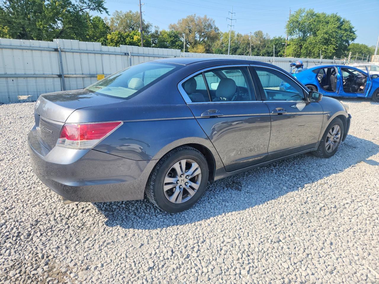 2011 Honda Accord Lxp - Фото 3