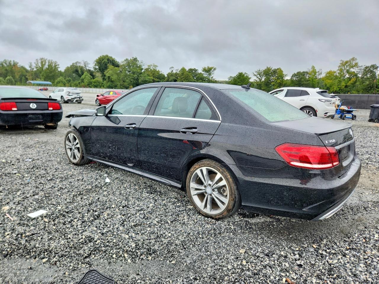 2016 Mercedes-Benz E 350 - Фото 2