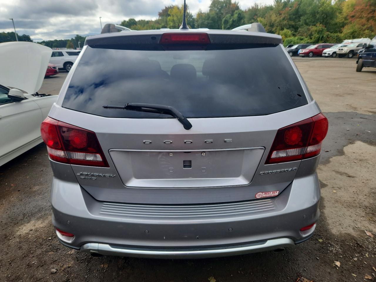 2017 Dodge Journey Crossroad - Image 6