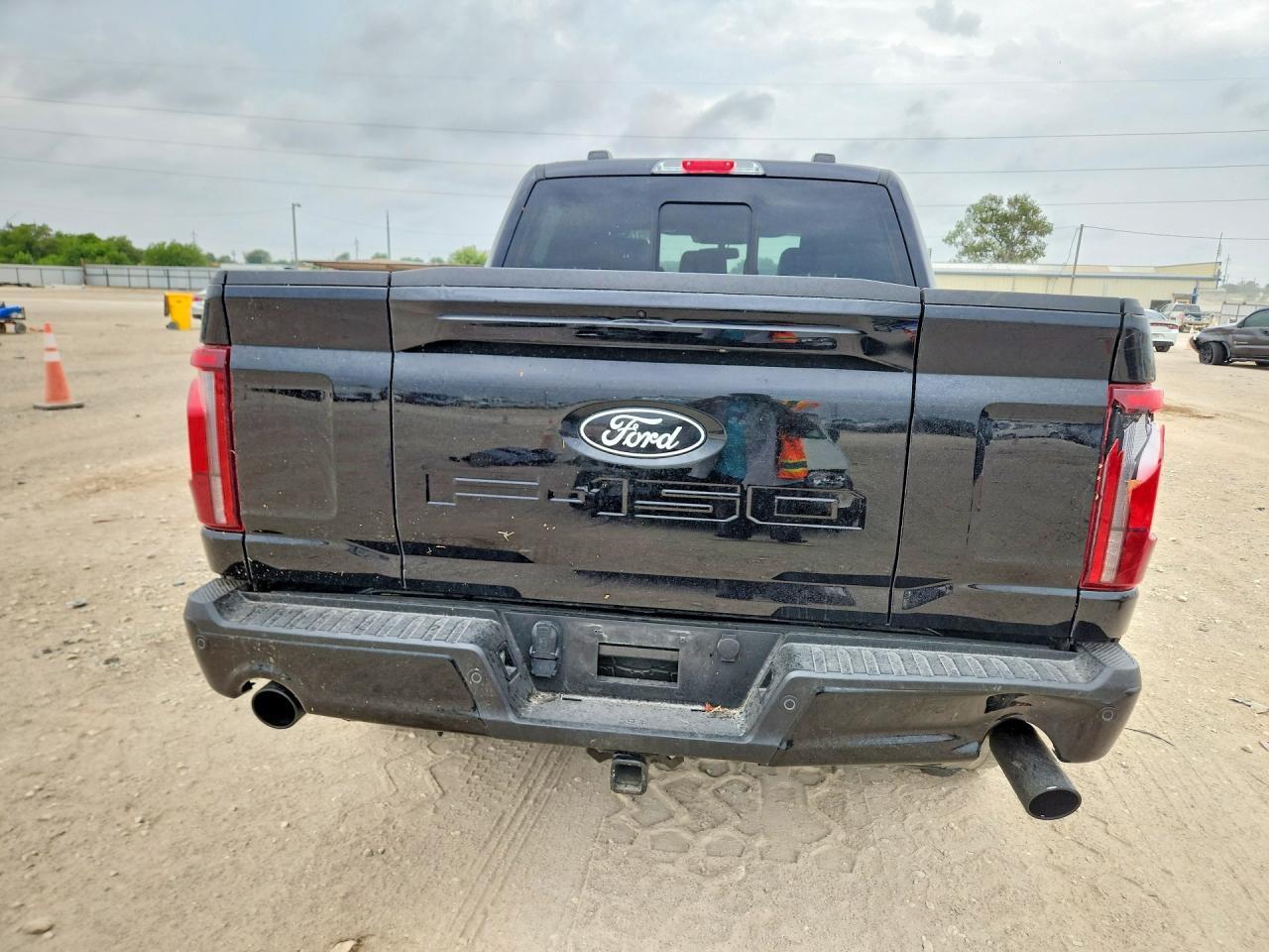 2025 Ford F150 Lariat - Фото 6