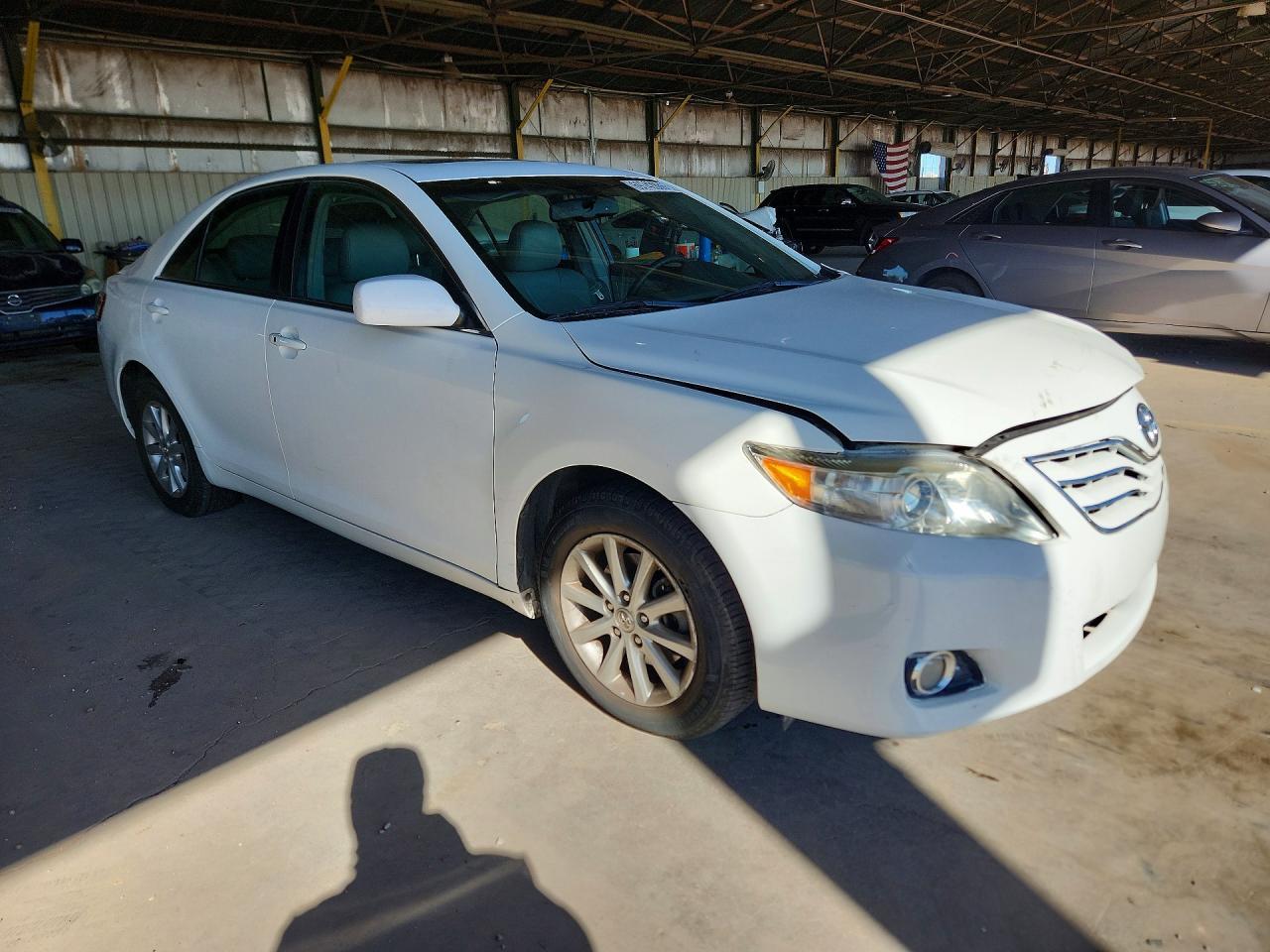 2010 Toyota Camry Xle V6 - Image 4