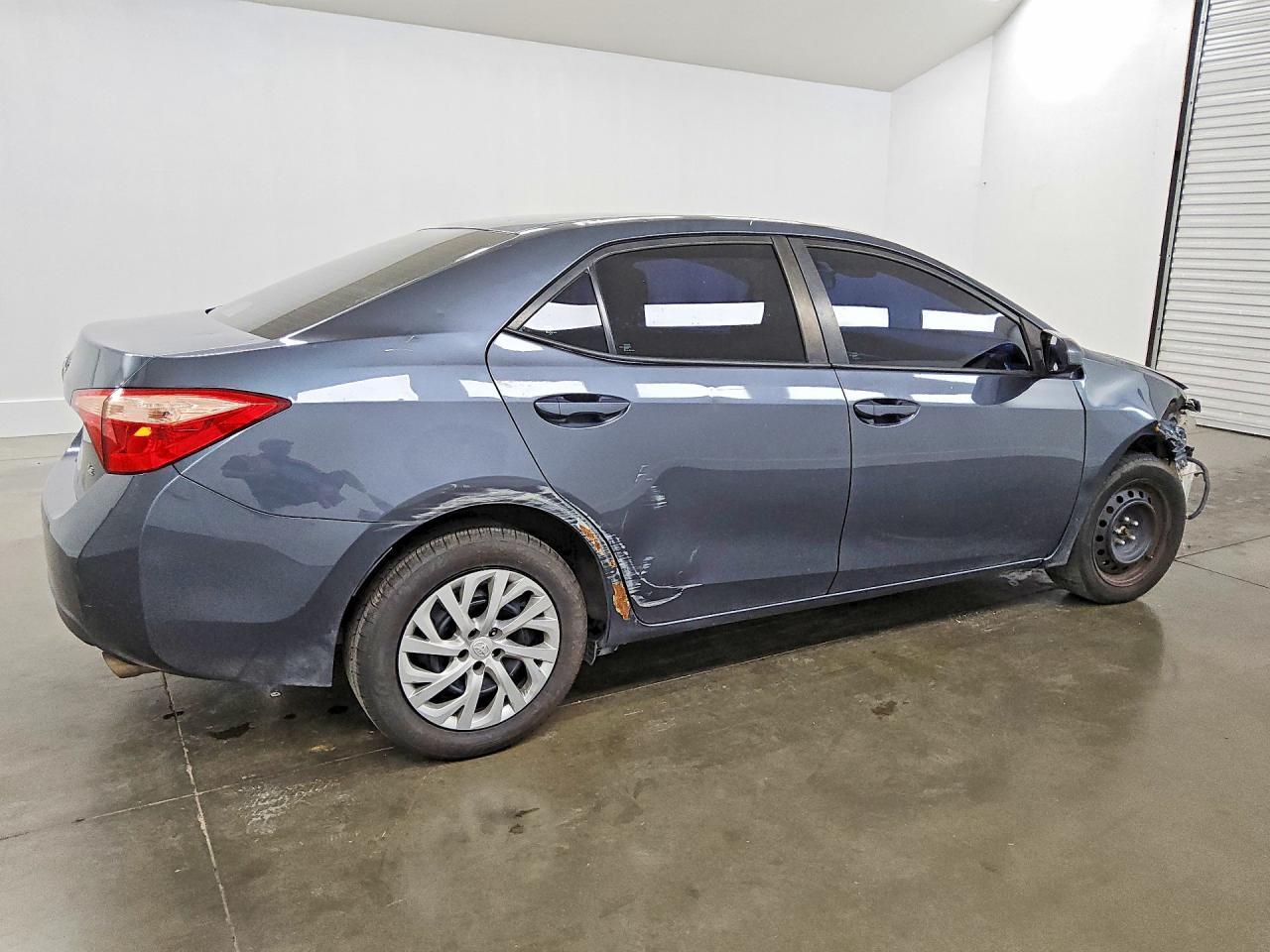 2019 Toyota Corolla Le - Image 3