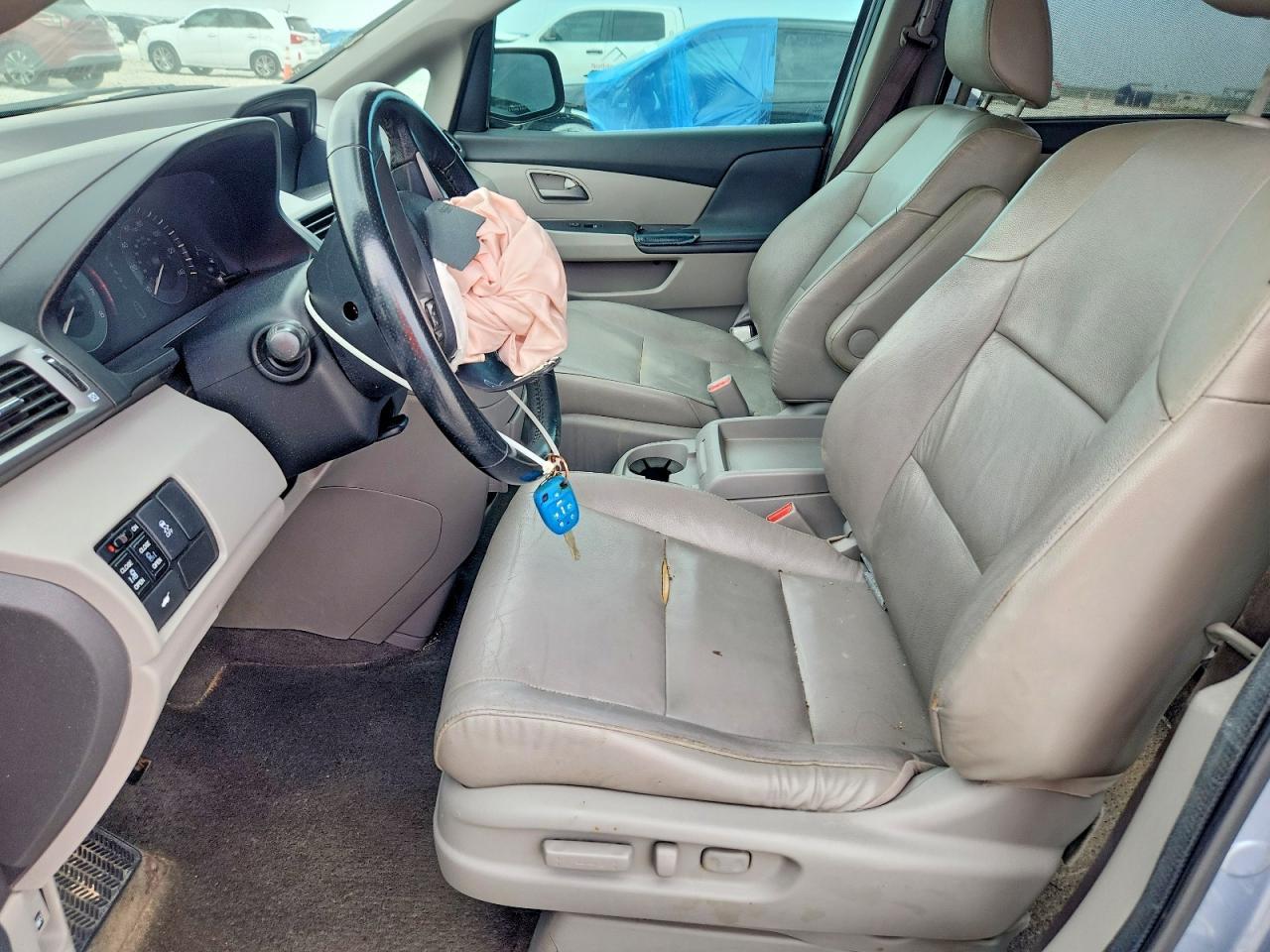 2012 Honda Odyssey Exl - Image 7