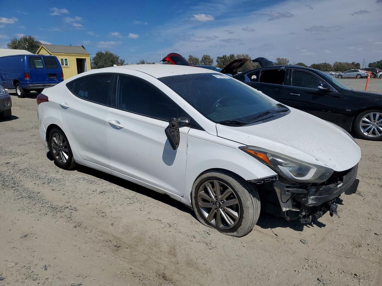 2014 Hyundai Elantra Se - Фото 4