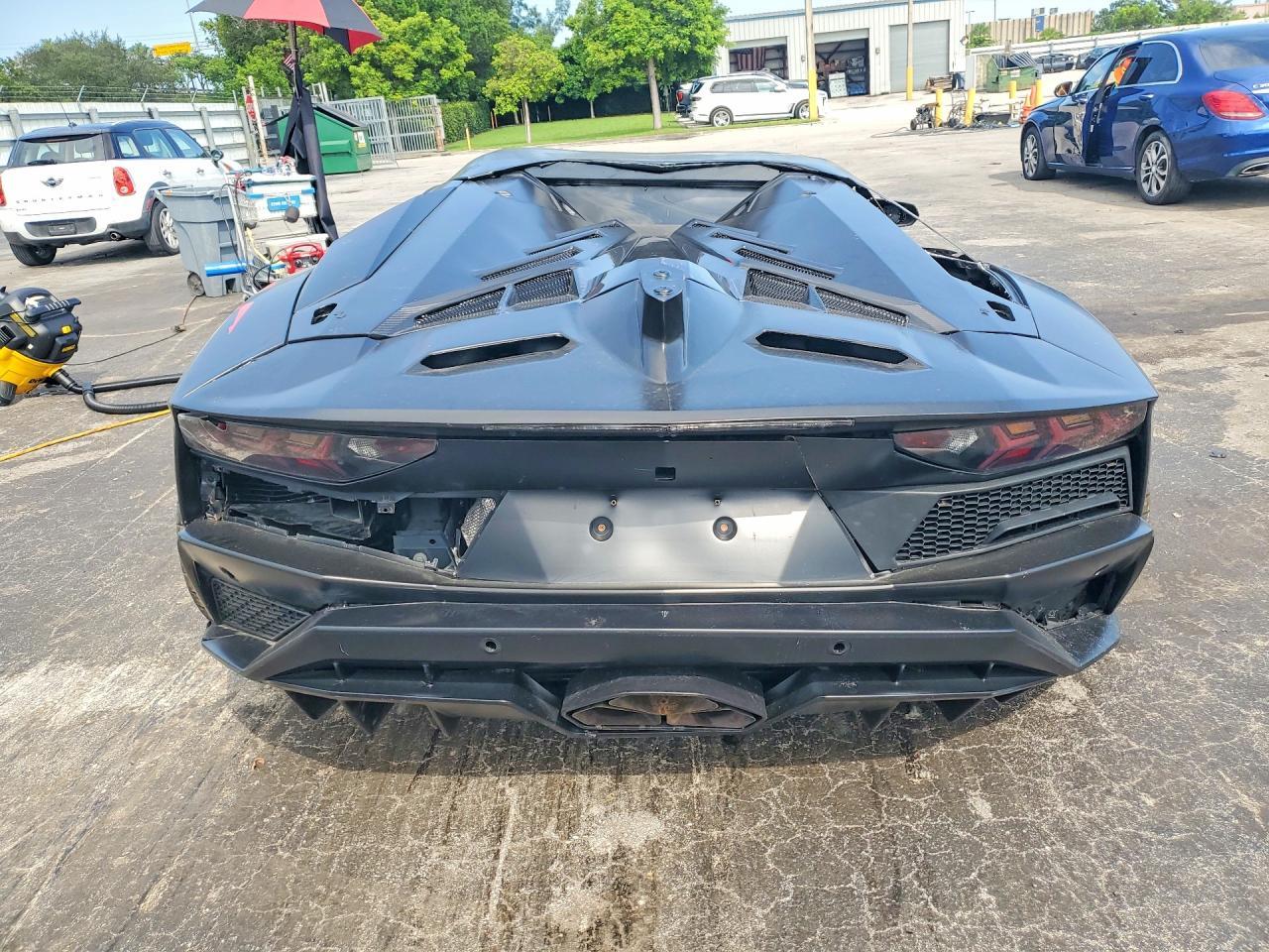 2018 Lamborghini Aventador S - Фото 6