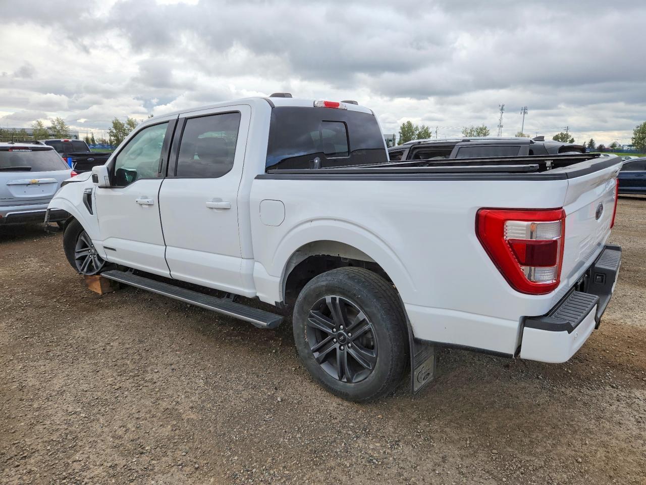 2021 Ford F-150 Lariat - Image 2