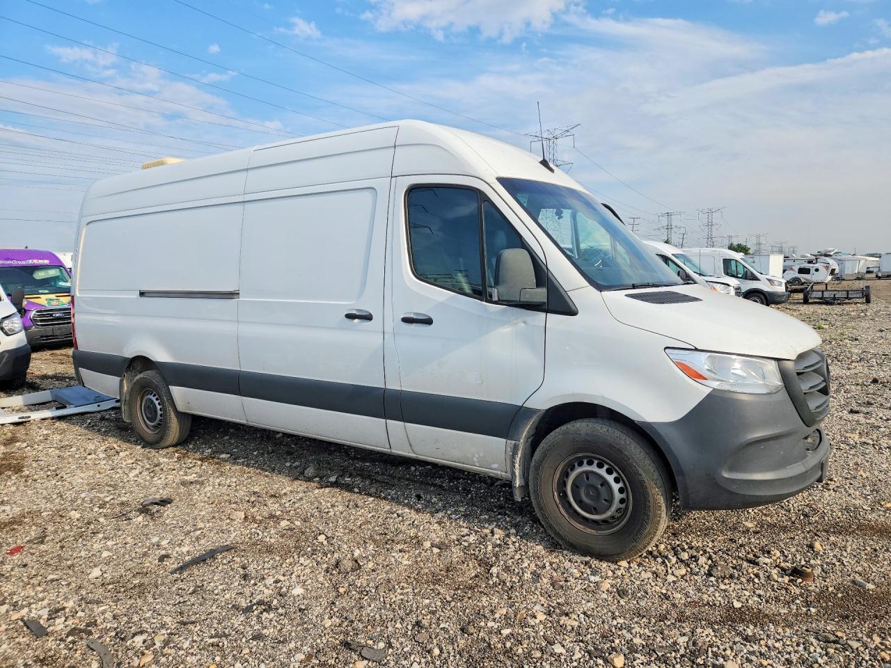 2023 Mercedes-Benz Sprinter 2500 - Image 4