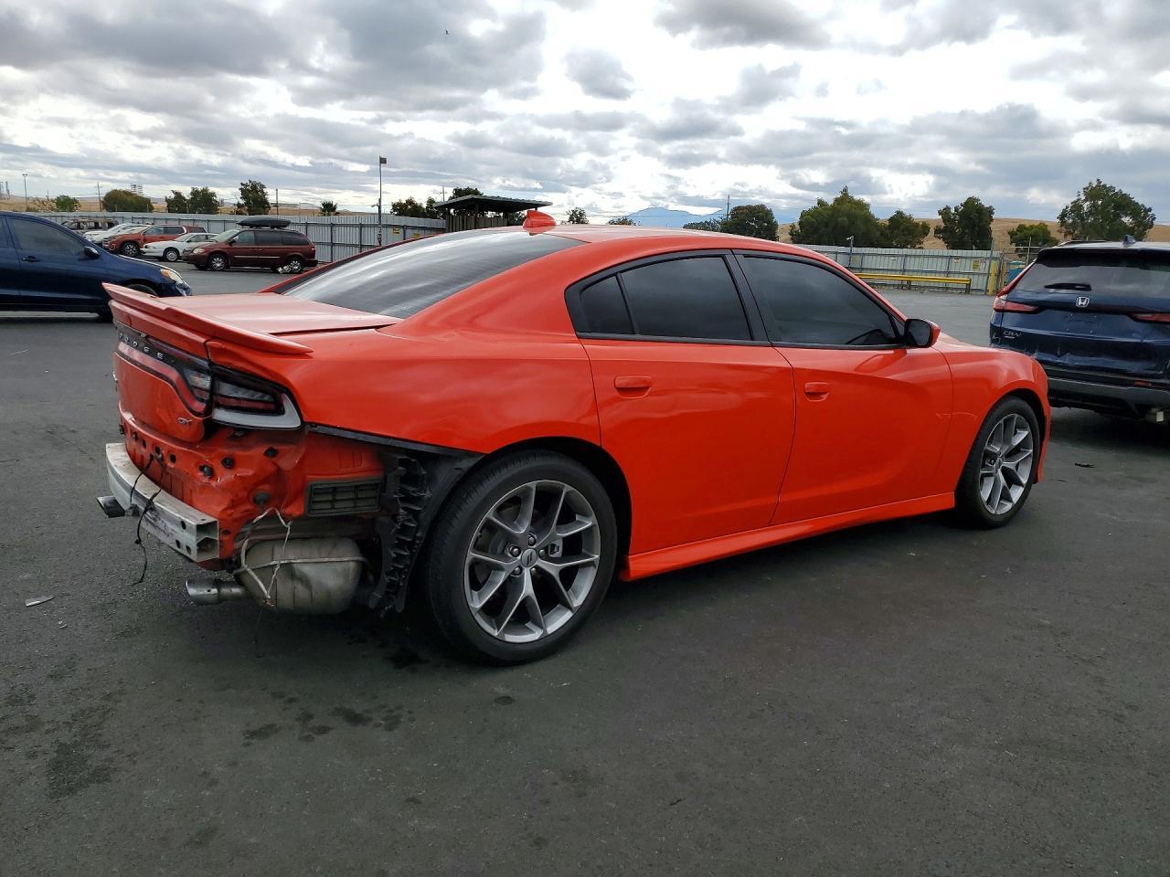 2022 Dodge Charger Gt - Image 3