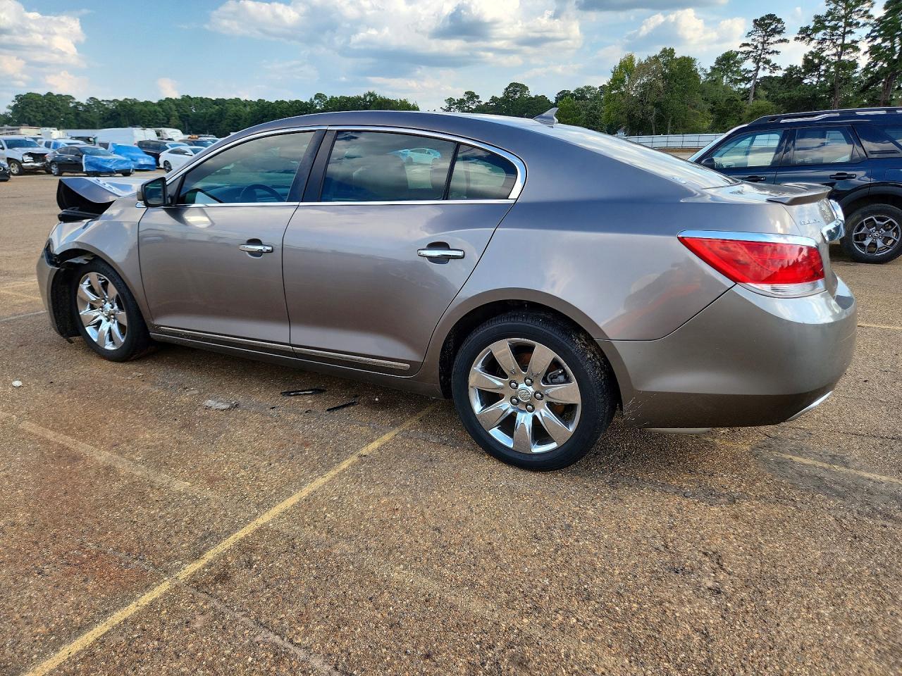 2012 Buick Lacrosse - Фото 2