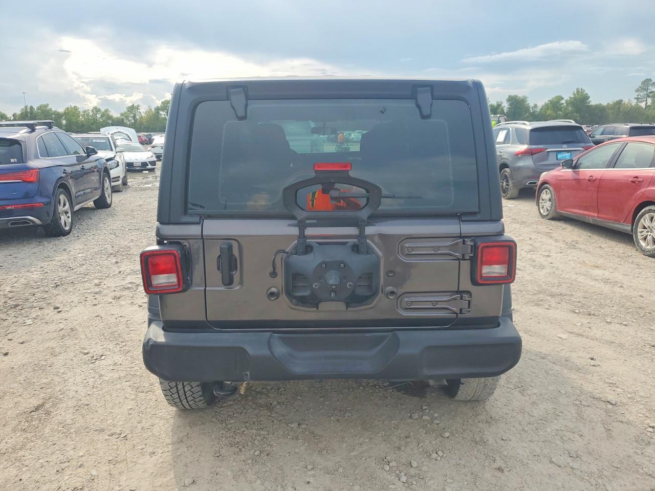 2026 Jeep Wrangler Sport - Фото 6