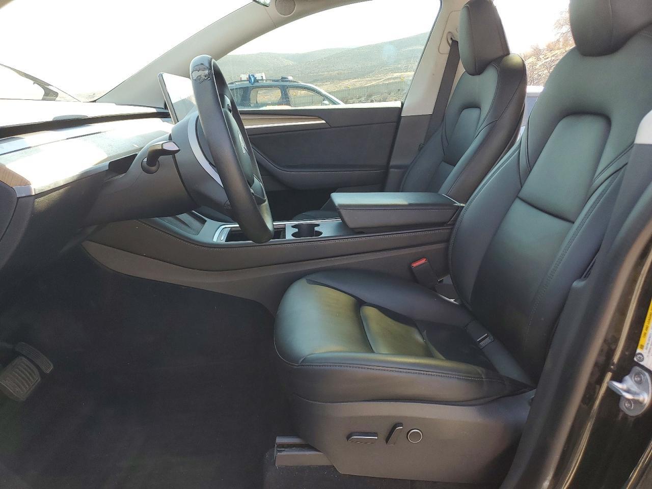 2022 Tesla Model Y - Фото 7