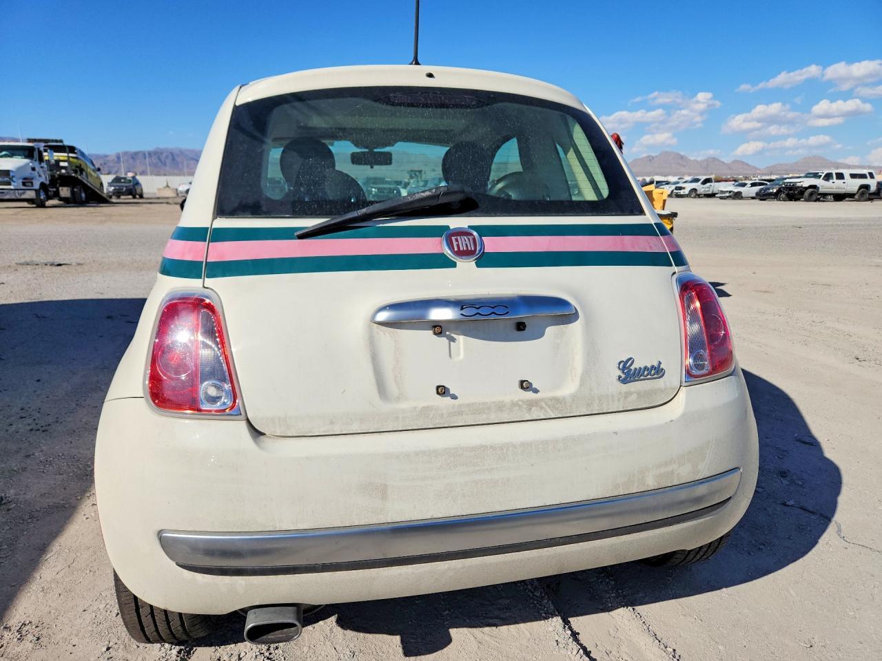 2012 Fiat 500 Lounge - Image 6
