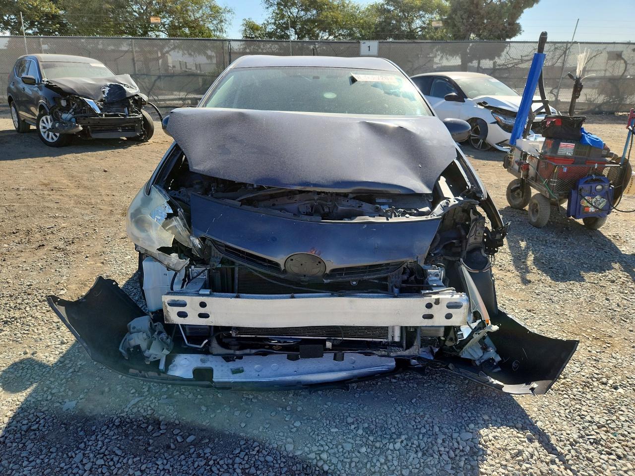 2013 Toyota Prius Two - Фото 5