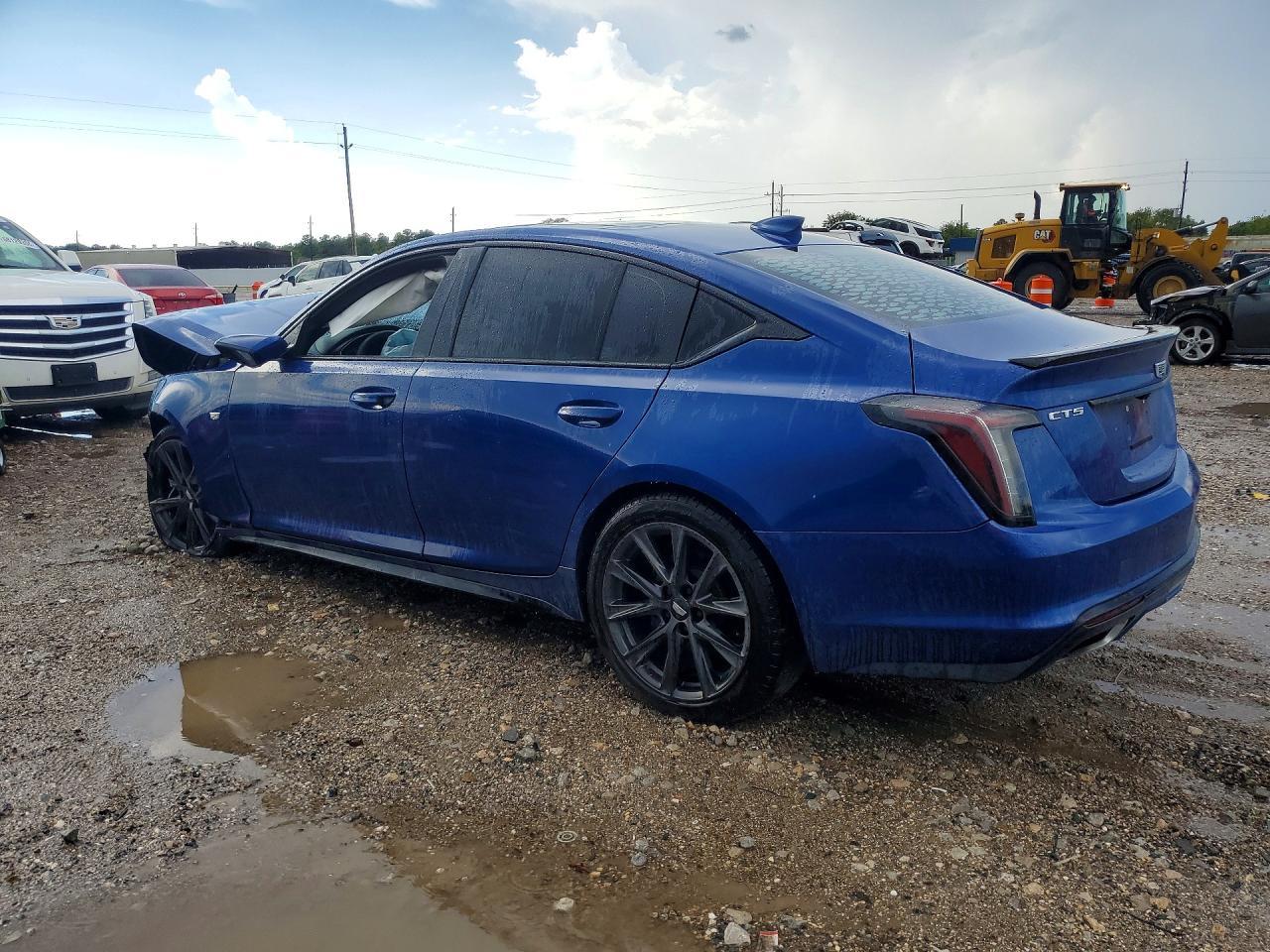 2021 Cadillac Ct5 Sport - Image 2
