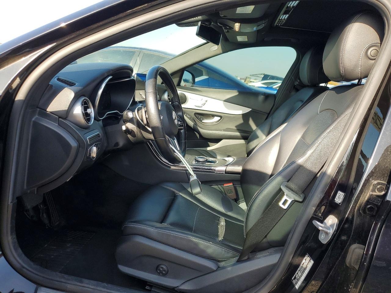 2021 Mercedes-Benz C 300 - Фото 7