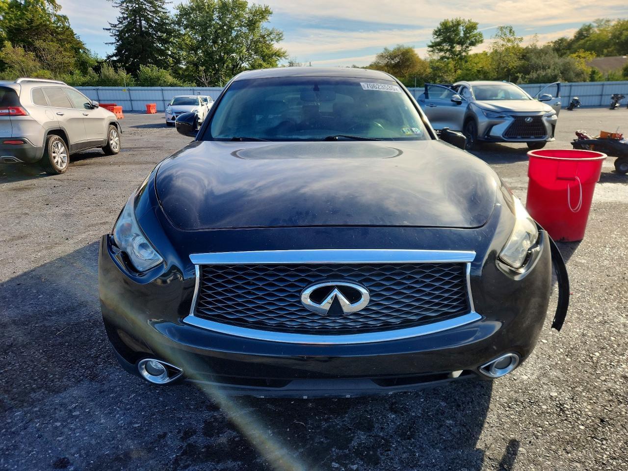 2017 Infiniti Qx70 Base - Image 5