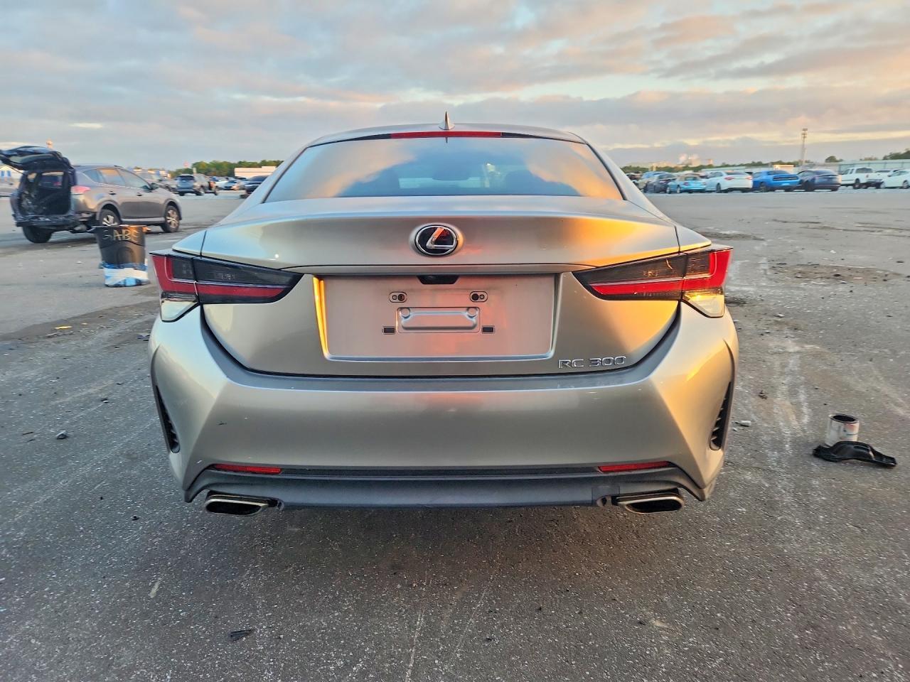 2019 Lexus Rc 300 - Фото 6