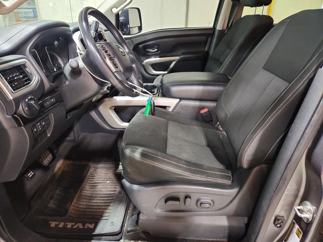 2017 Nissan Titan S - Фото 7