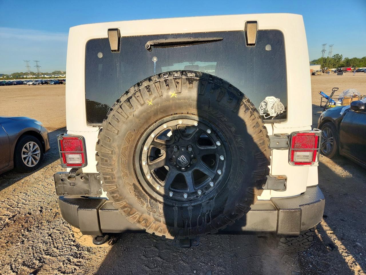 2017 Jeep Wrangler Unlimited Sahara - Image 6
