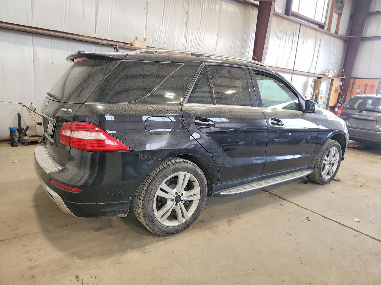2013 Mercedes-Benz Ml 350 Bluetec - Image 3