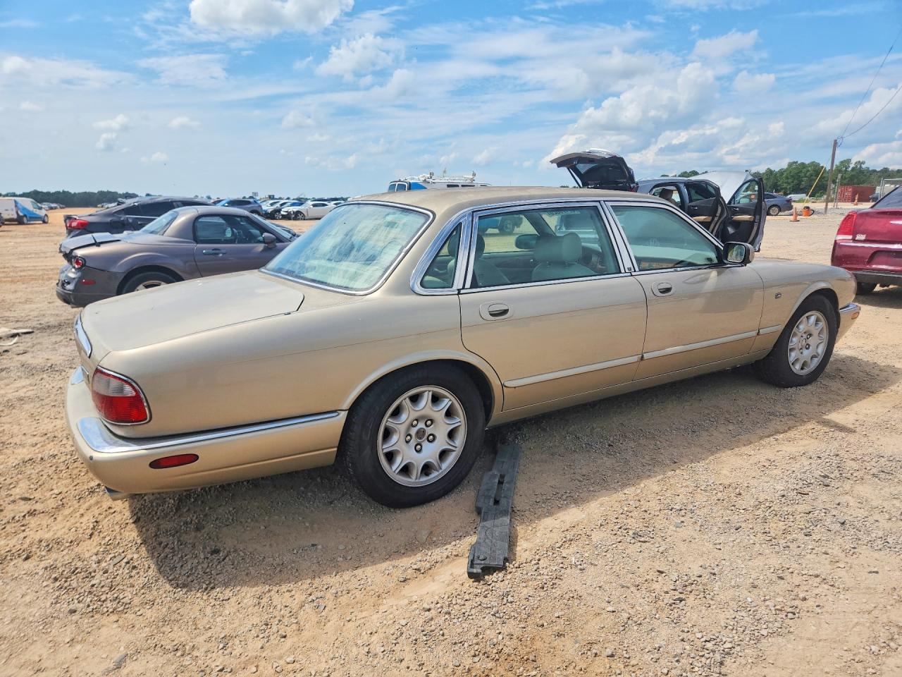 1998 Jaguar Xj8 L - Фото 3