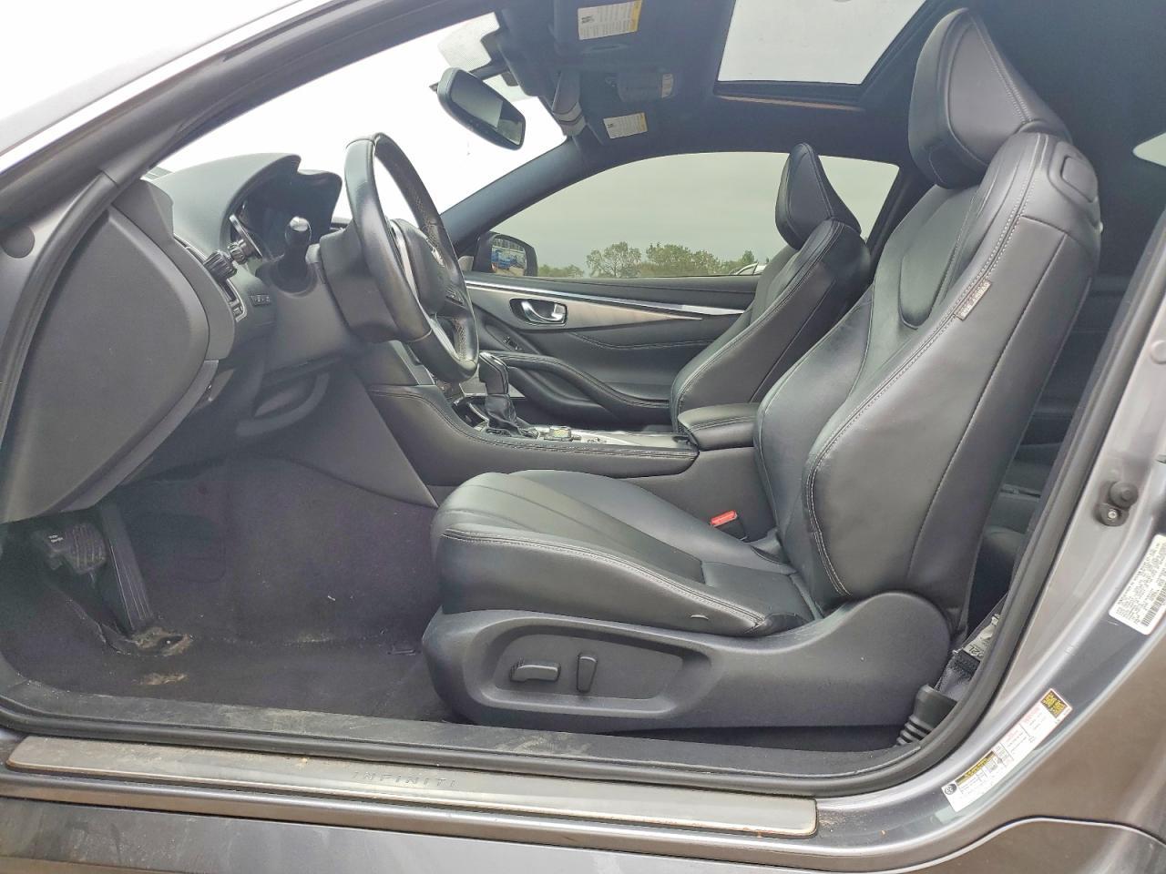 2018 Infiniti Q60 3.0T Luxe - Фото 7