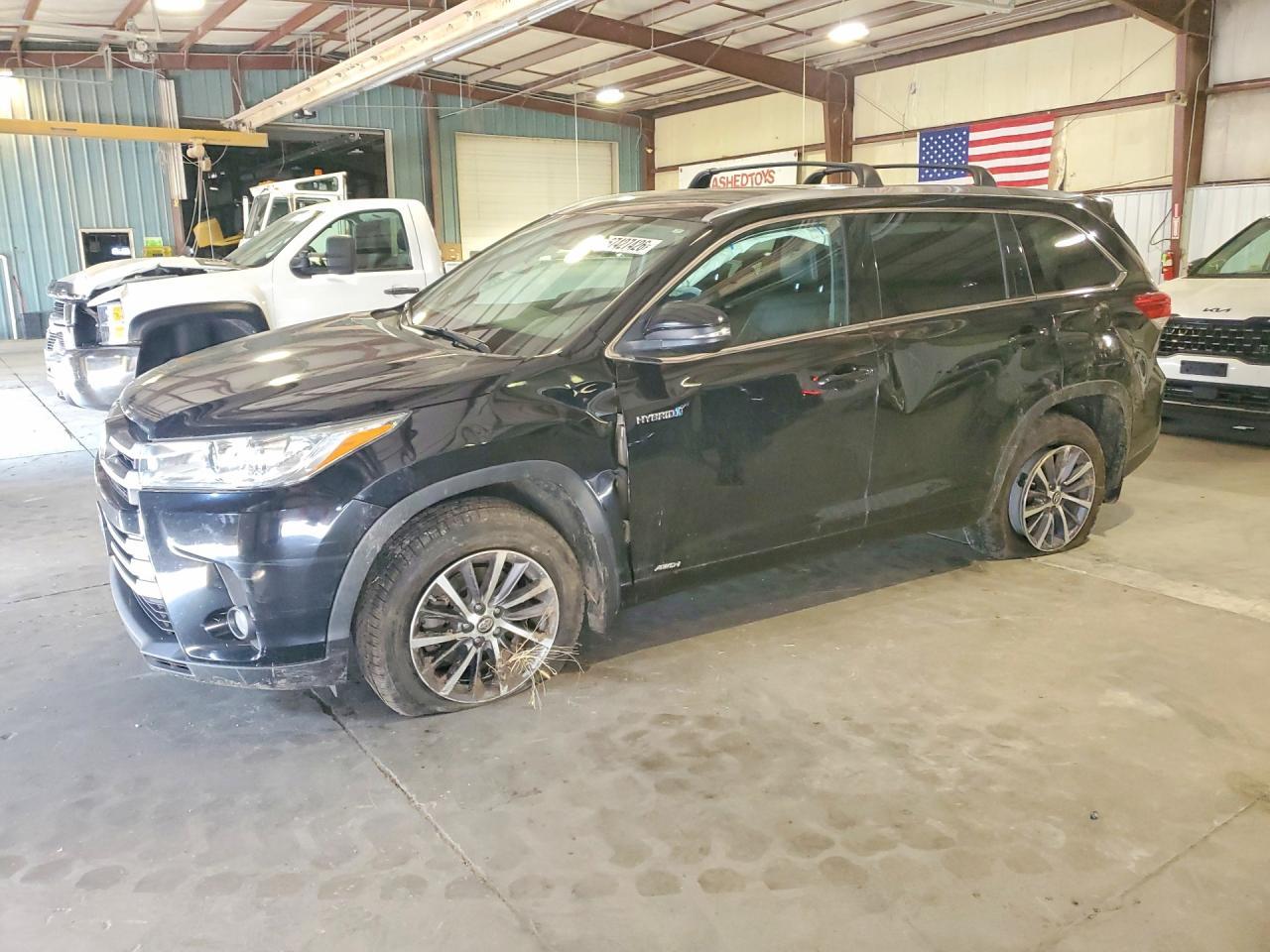 2018 Toyota Highlander Hybrid Xle