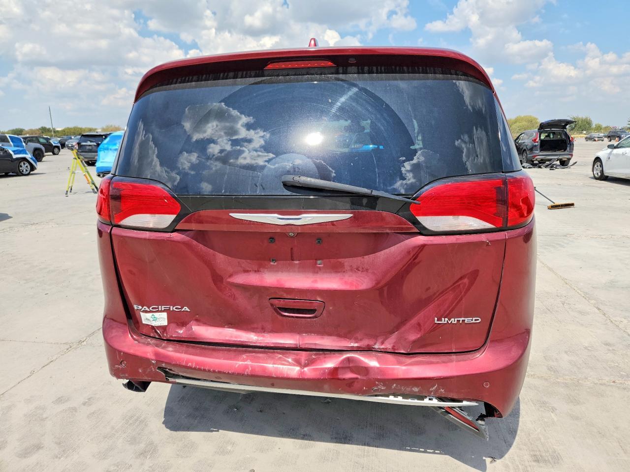 2017 Chrysler Pacifica Limited - Фото 6