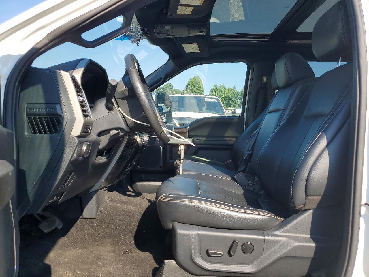 2022 Ford F250 Super Duty - Image 7