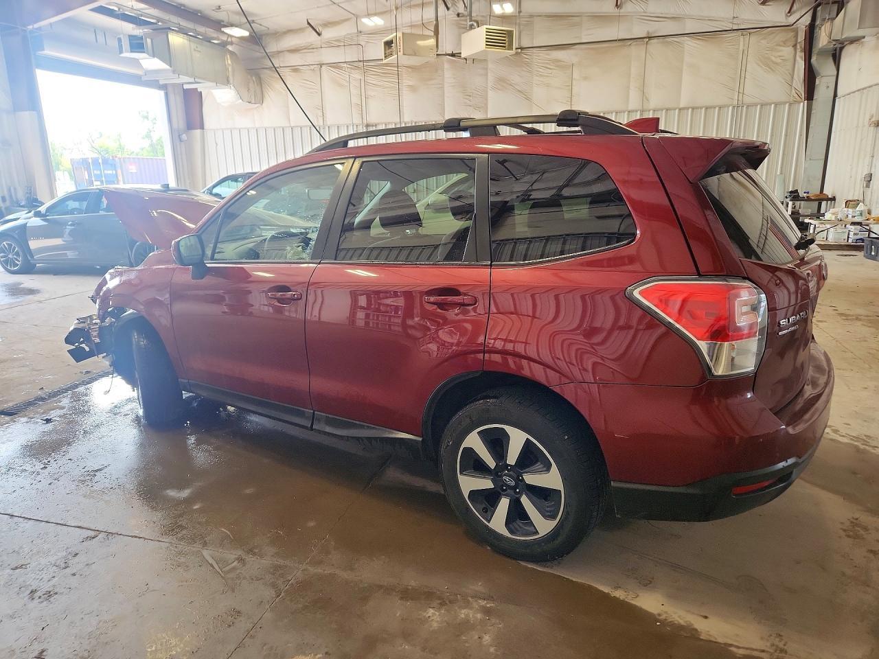 2017 Subaru Forester 2.5I Premium - Фото 2