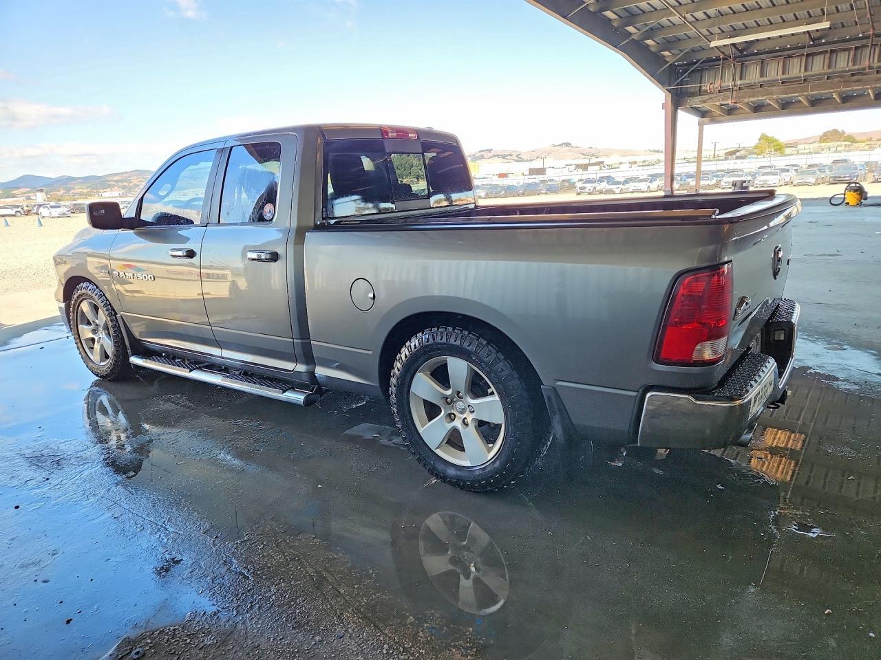 2012 Dodge Ram 1500 Slt - Фото 2