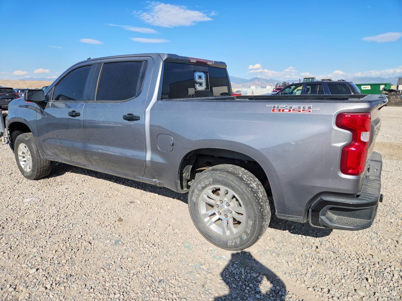 2020 Chevrolet Silverado K1500 Lt Trail Boss - Фото 2