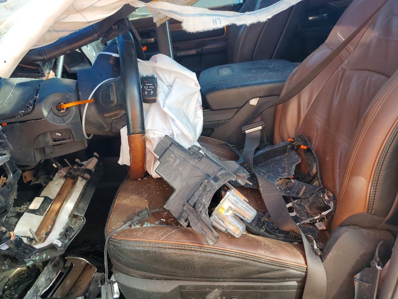 2022 Ram 2500 Longhorn - Image 7