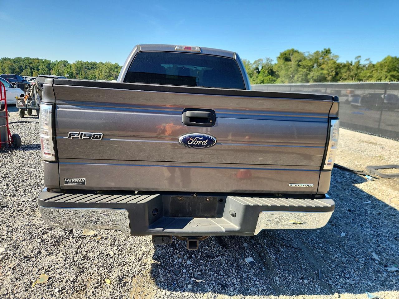 2013 Ford F150 Super Cab - Image 6